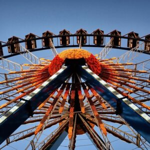 Serverrack vs. cloud computing: Hvad er bedst for din virksomhed?